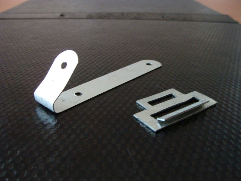 CHICOTE Y HEBILLA "CR" [20]